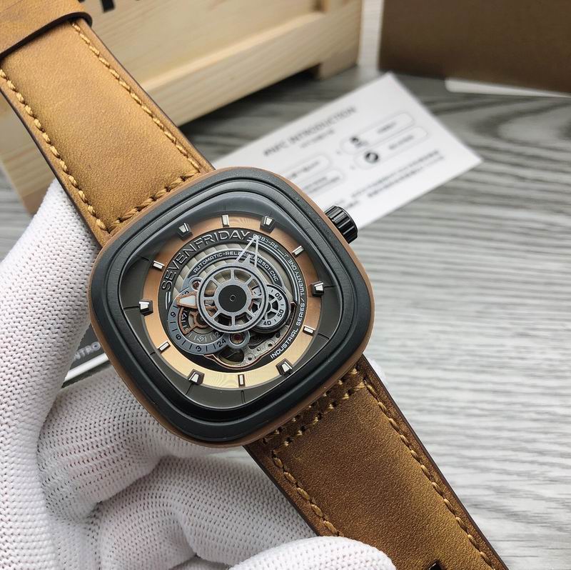 Seven Friday 47mm 090433